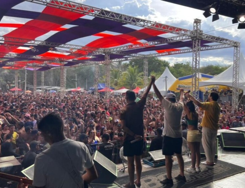 Carnaval de Camala� encerra edi��o hist�rica com recorde de p�blico e muita folia